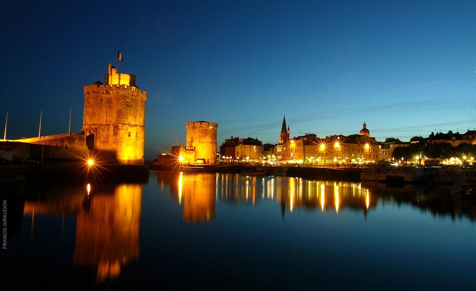 nuit_tours_de_la_rochelle_1